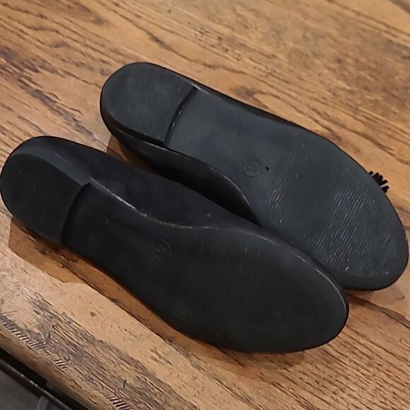 Merona sz 8 faux suade black tassled flats - Picture 5 of 8
